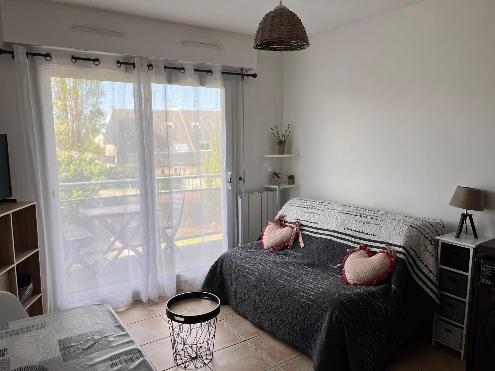 Апартаменты Studio Vue Sur Jardins - Tout Confort Proche Mer Курсёль-сюр-Мер Экстерьер фото
